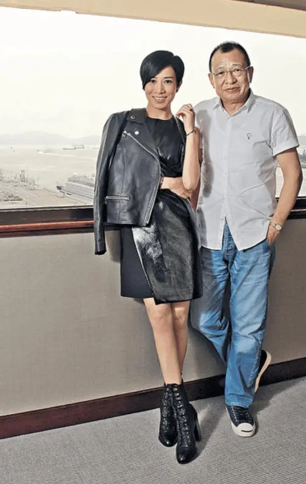 吴卓羲透露许绍雄病危昏迷未醒_欢喜哥许绍雄病危_许绍雄最新治疗进展