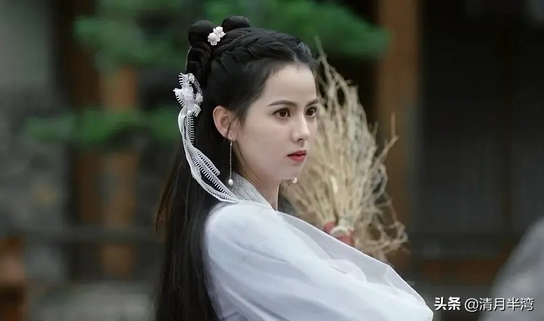 丑人不要再祸害古装了！能上美男榜的，只服这9位，个个剑眉星目