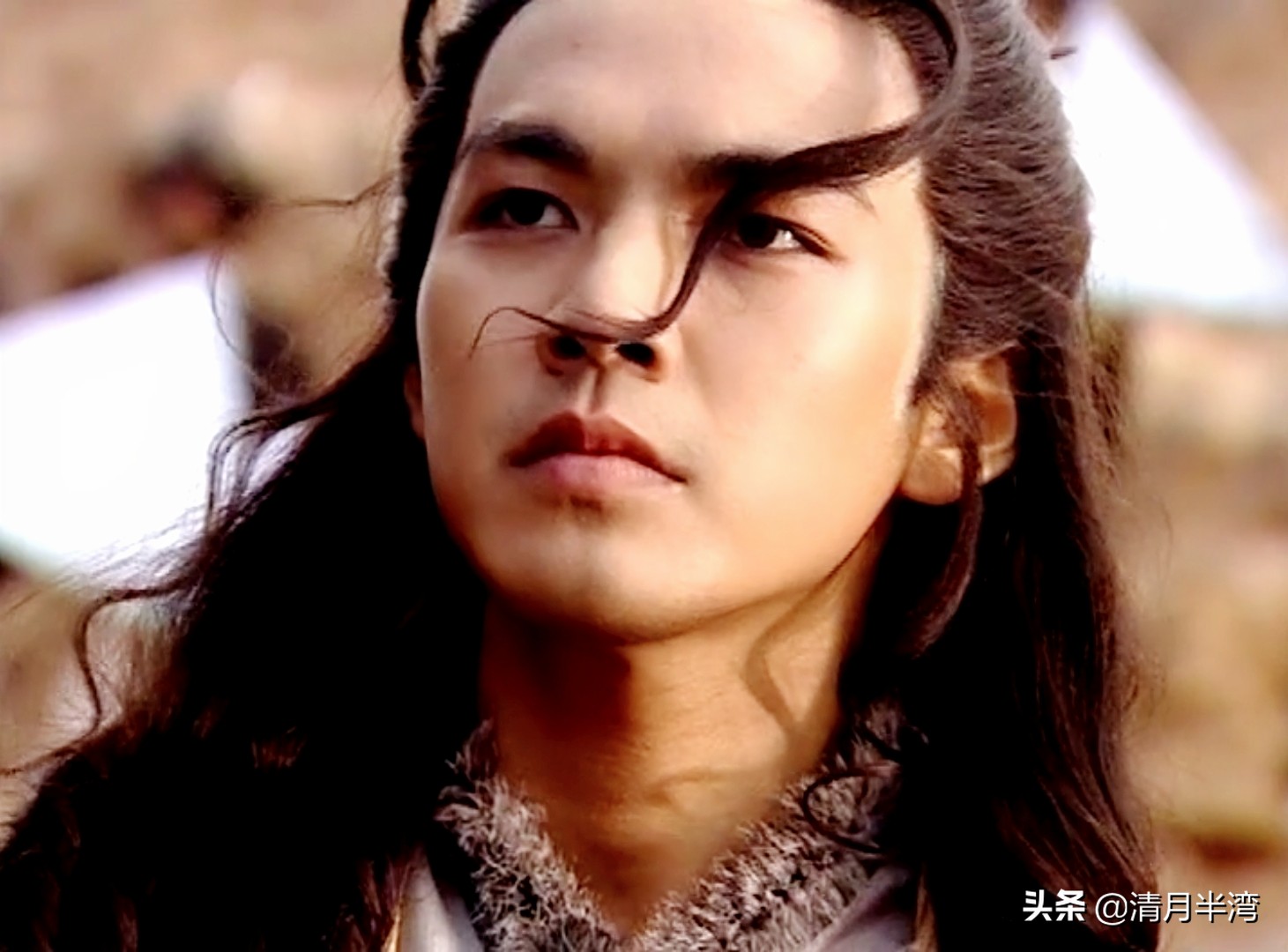 古装男主角颜值_古装剧男主扮相评价_古装美女明星