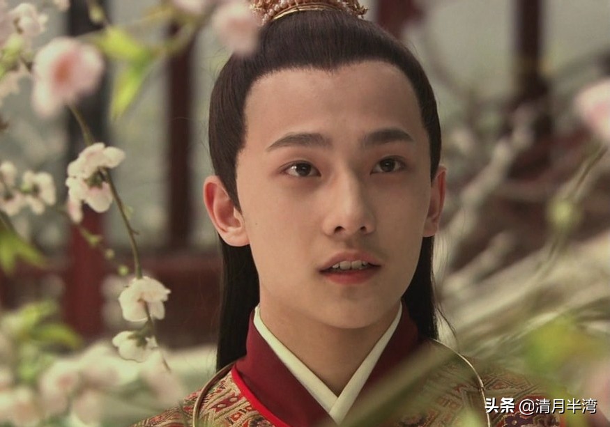 古装美女明星_古装剧男主扮相评价_古装男主角颜值