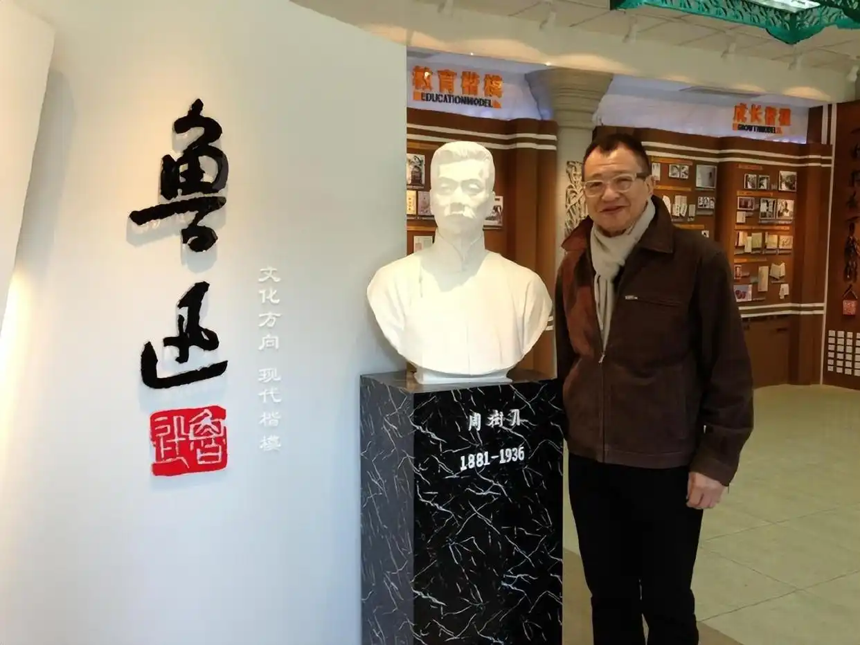 许绍雄 生平 事迹_许绍雄 遗言 珍惜当下_许绍雄10月10日还活跃在社交平台