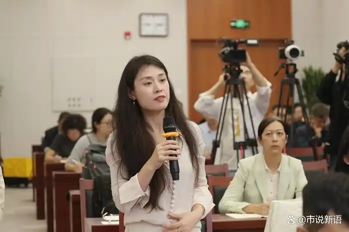 私域直播虚假宣传市场监管_整治私域直播虚假宣传违法行为_大量用户举报违规直播 微信:严打!