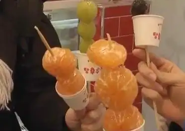 奶皮子糖葫芦爆火_中国小吃在海外市场分析_中国糖葫芦在韩国流行