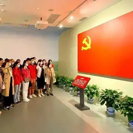 五四运动历史意义_五四精神是什么_校园新闻范文关于五四运动