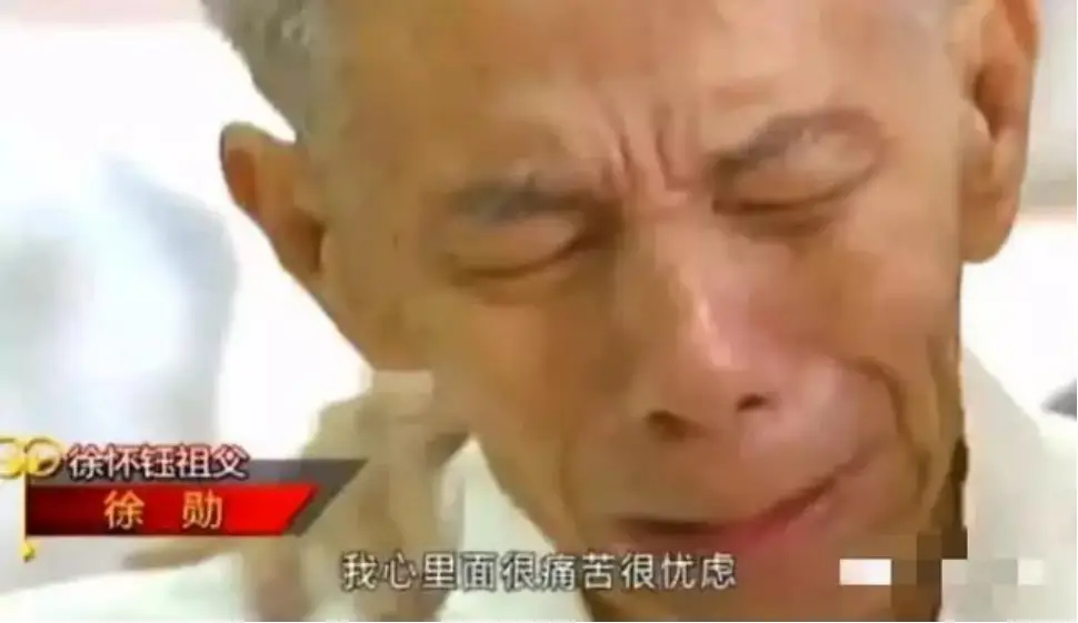 徐怀钰浪姐表现分析_徐怀钰周洁琼合唱《踏浪》_徐怀钰划水事件