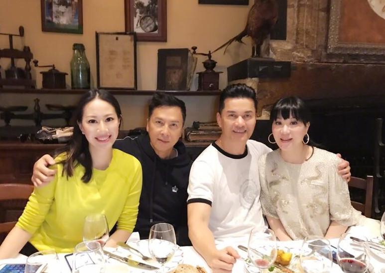 61岁吕良伟近照, 三个妻子一个比一个强, 但是样貌上一个比一个丑