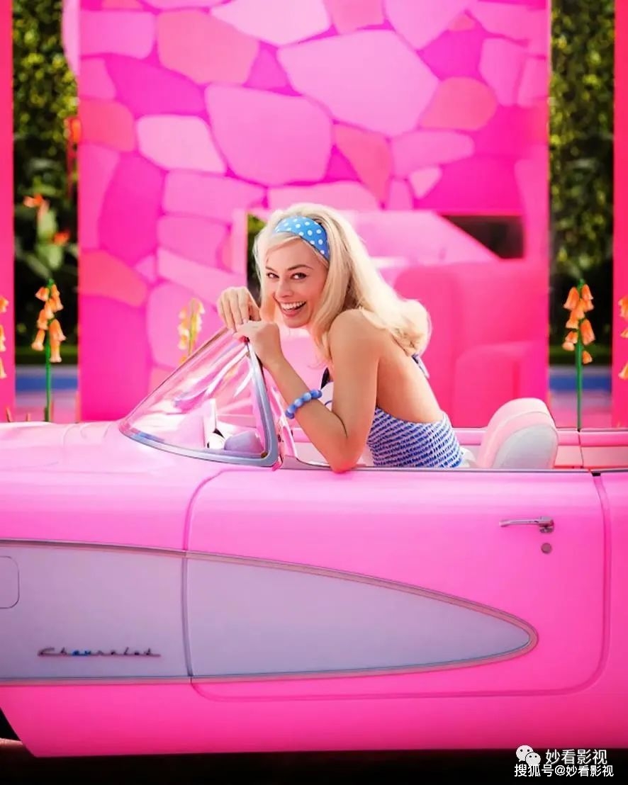 芭比电影玛格特罗比_芭比真人版剧情解析_美人鱼芭比娃娃