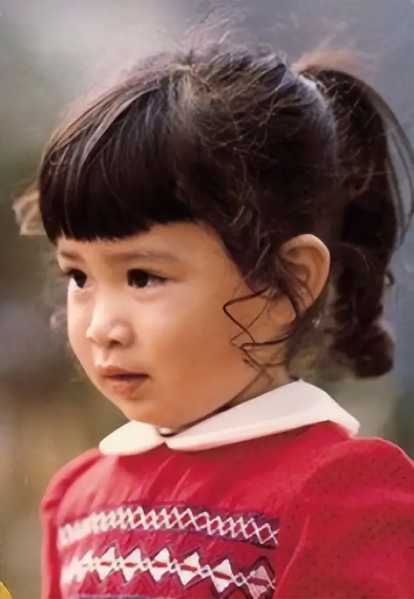 佘诗曼：会照顾许绍雄家人_佘诗曼 演艺生涯 事业巅峰