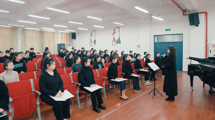 重庆艺术学校升学率100%秘诀_上海戏曲学校_重庆艺术学校优势