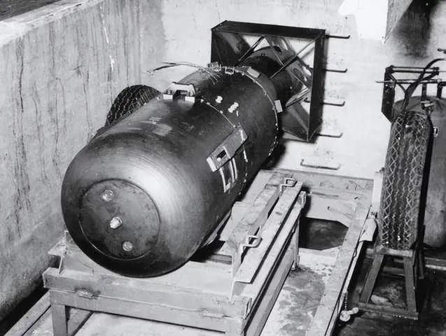 日本明治维新历史_日本侵华战争历史_美国向日本投核弹