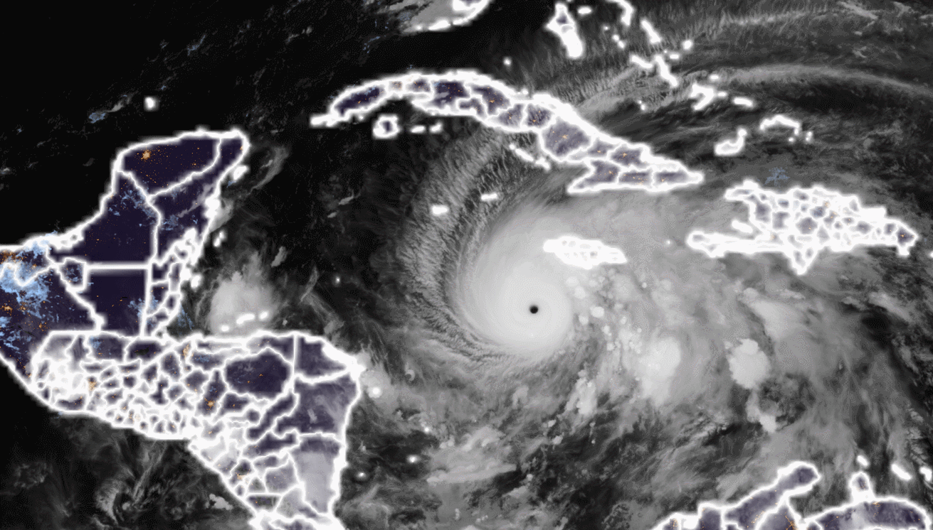 飓风“梅丽莎”风眼震撼画面_全球最强飓风 梅丽莎 飓风路径