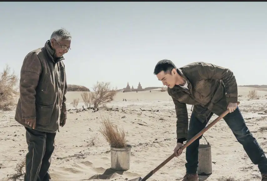 胡歌公益慈善事业_胡歌在西藏有新身份_胡歌民盟中央宣传委员会副主任