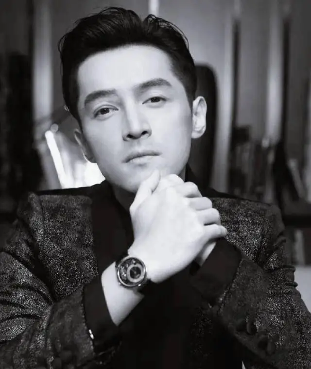 胡歌新职曝光：演艺事业之外，他的担当与传奇人生！