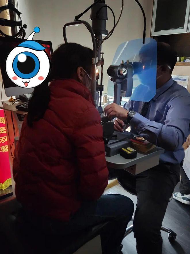 严重眼底出血治疗_深圳希玛林顺潮眼科医院尼思特_脉络膜新生血管