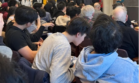 韦东奕连听3天讲座,这位女教授该有多厉害?