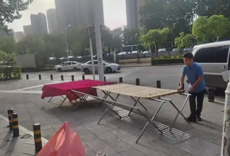 摆摊日入过千？警惕套路培训