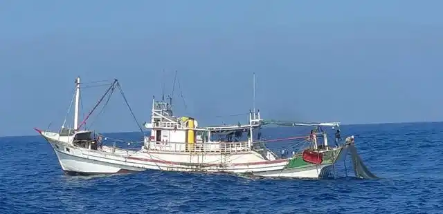 光荣使命勇夺钓鱼岛_钓岛对峙_日本渔船闯领海