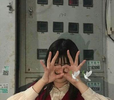 怀念前任一年后感情变化_点赞空间说说网站_“QQ空间说说点赞率高