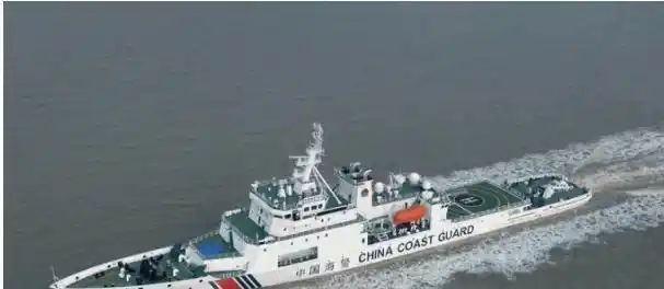 日本海警船驱离行动_钓鱼岛日本渔船闯入_光荣使命勇夺钓鱼岛