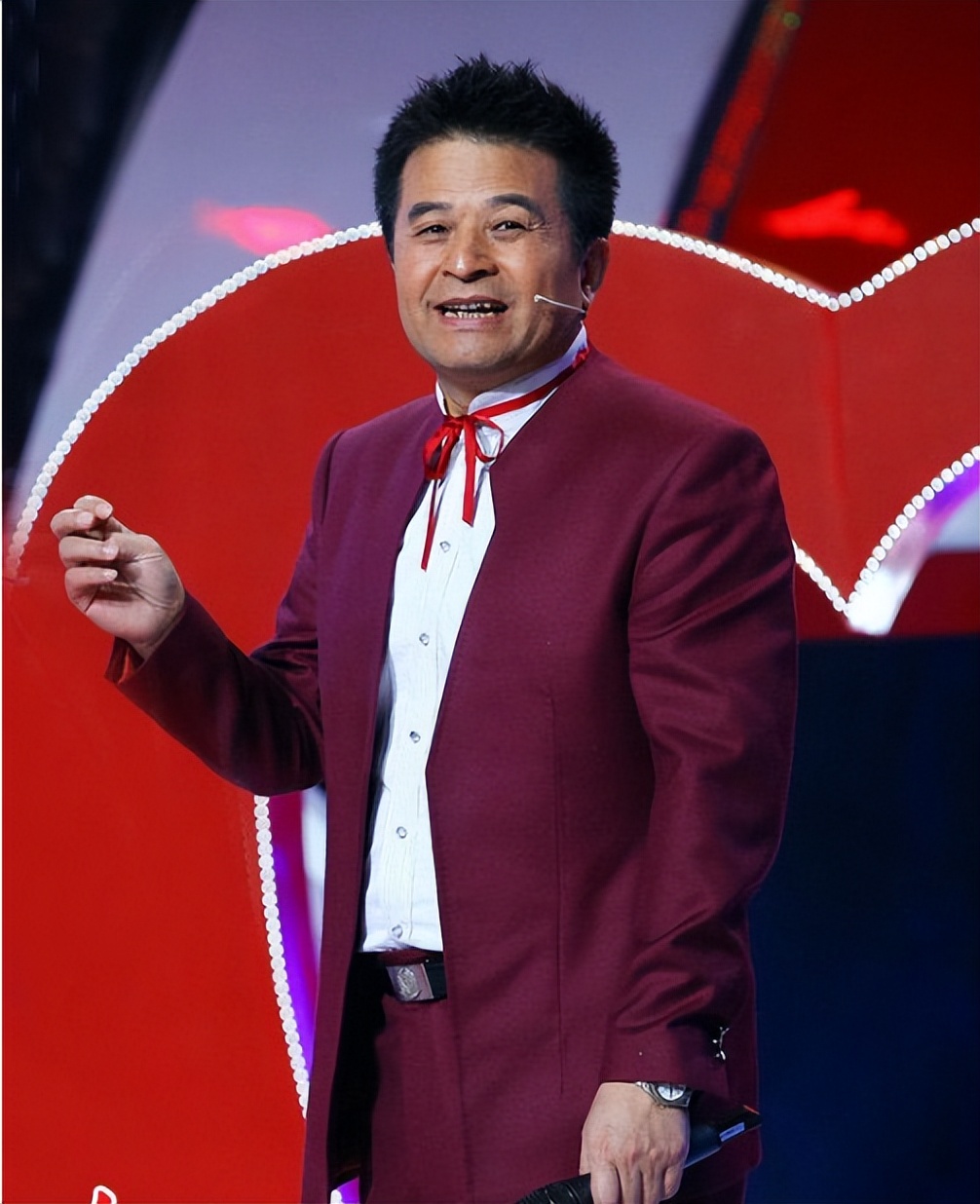 毕福剑落魄经历_毕福剑智取威虎山 thunder_毕福剑写错字事件