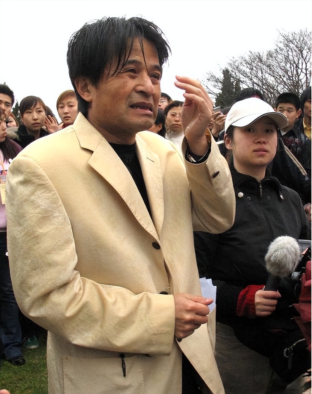 毕福剑落魄经历_毕福剑智取威虎山 thunder_毕福剑写错字事件