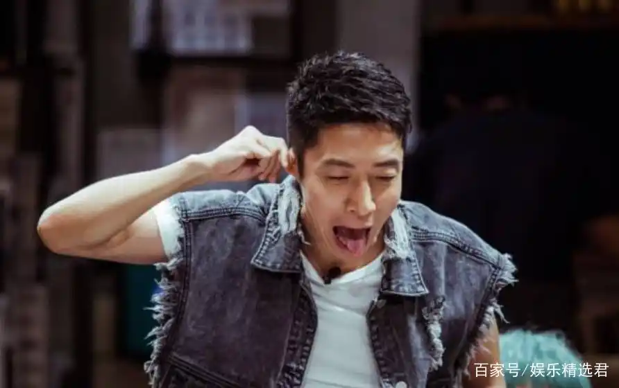 经纬和撒贝宁的照片_撒贝宁 感情史 首任女友涂经纬_撒贝宁 主持生涯 早期经历