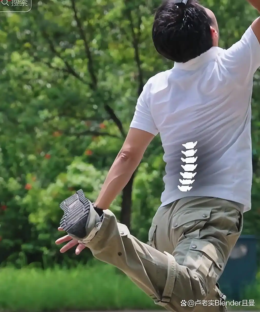 经纬和撒贝宁的照片_央视主持人涂经纬 撒贝宁 分手后新男友