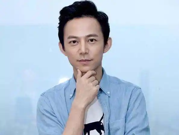 新闻联播播音员工资_湖南卫视主持人收入_央视主持人收入