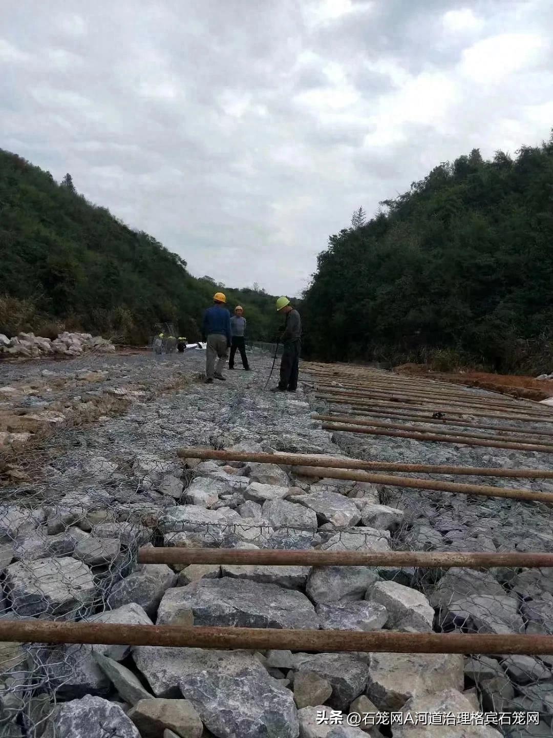 雷诺护垫生态修复技术_河道治理雷诺护垫_雷诺护垫施工规范