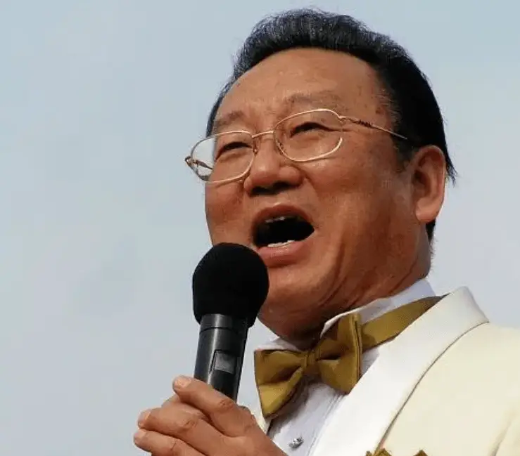 赵本山蒋大为内斗原因_蒋大为看不起草根歌手事件_赵本山重庆事件真相