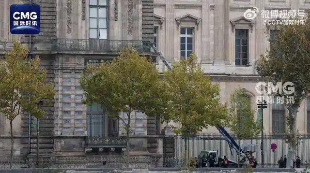 卢浮宫博物馆珠宝失窃案_法国卢浮宫抢劫案详情_卢浮宫追回的失窃皇冠被压平