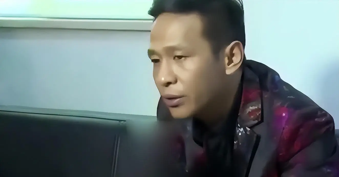 赵本山重庆事件真相_宋小宝抛弃发妻 赵本山铁规被徒弟们打破 赵家班集体翻车