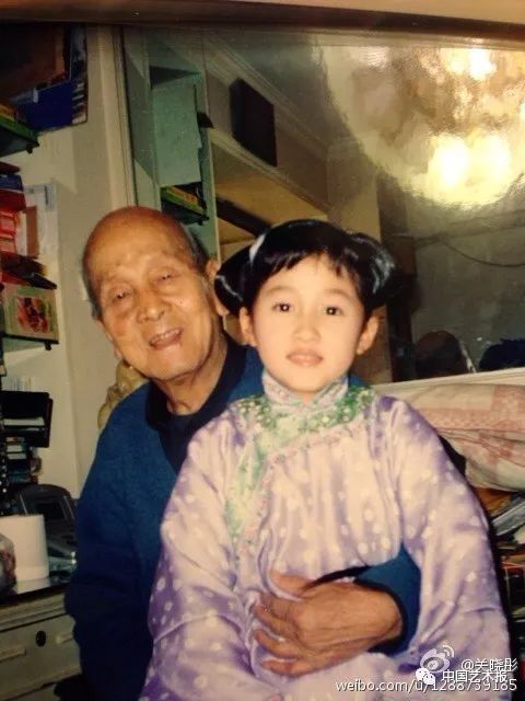 关晓彤 爷爷 关学曾 北京琴书研究会 十周年纪念大会_关晓彤 回忆 爷爷 关学曾 北京琴书 传承_北京琴书关学曾 全集