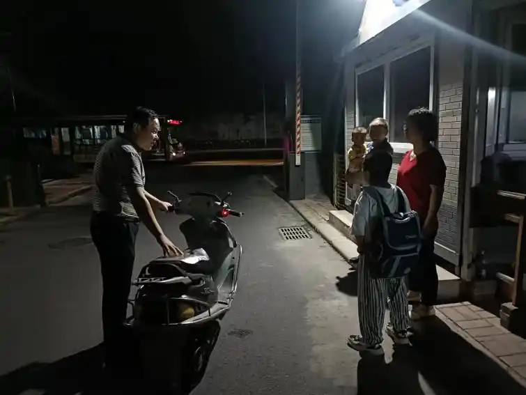 暖心！郑州12岁特殊儿童走失，众人接力4小时寻回