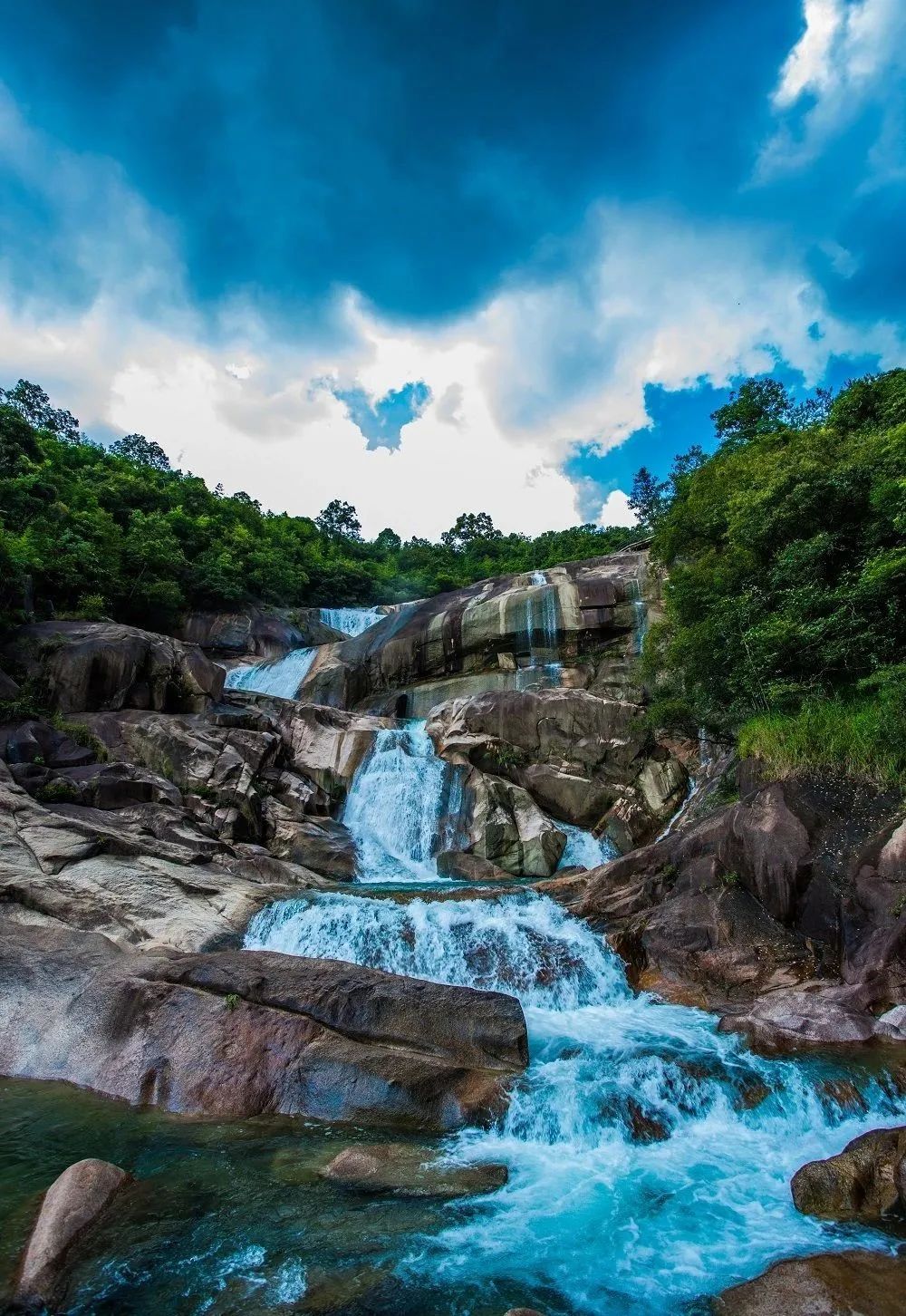 荔湖公园春日游玩攻略_广州哪里适合郊游踏青_广州增城区踏青景点