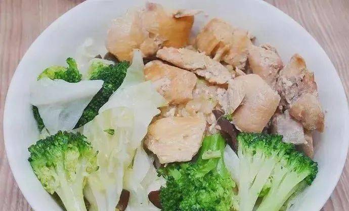 最美小护士 林柔君 台湾护士性感 灵魂拷问_极品性感小护士美女图片