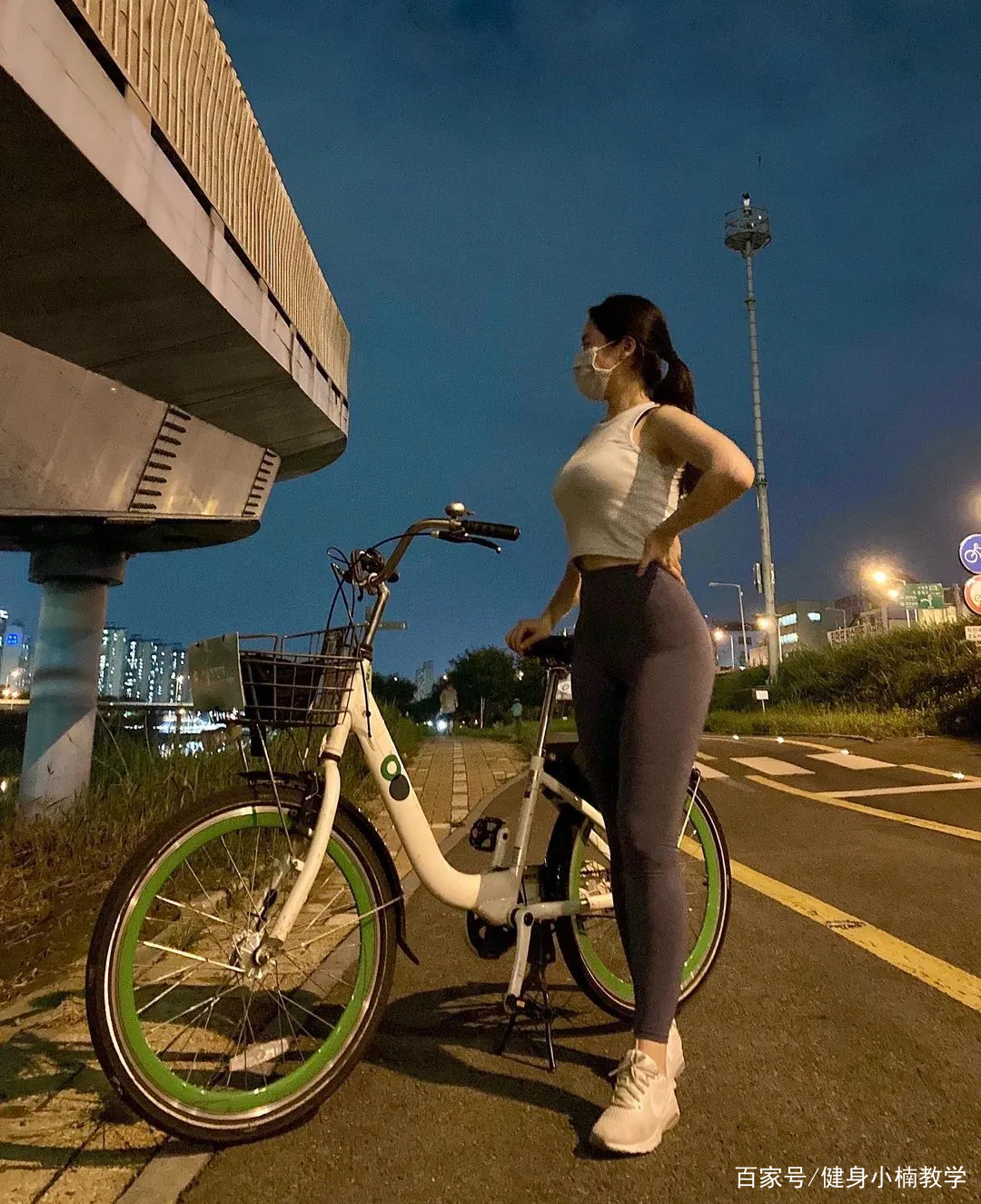 护士性感身材展示_性感护士李美知_极品性感小护士美女图片