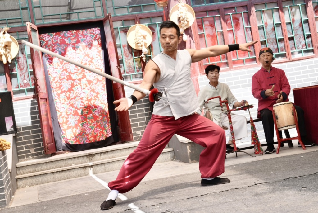 吴桥杂技大世界体验_中国杂技之乡旅游_天桥杂技