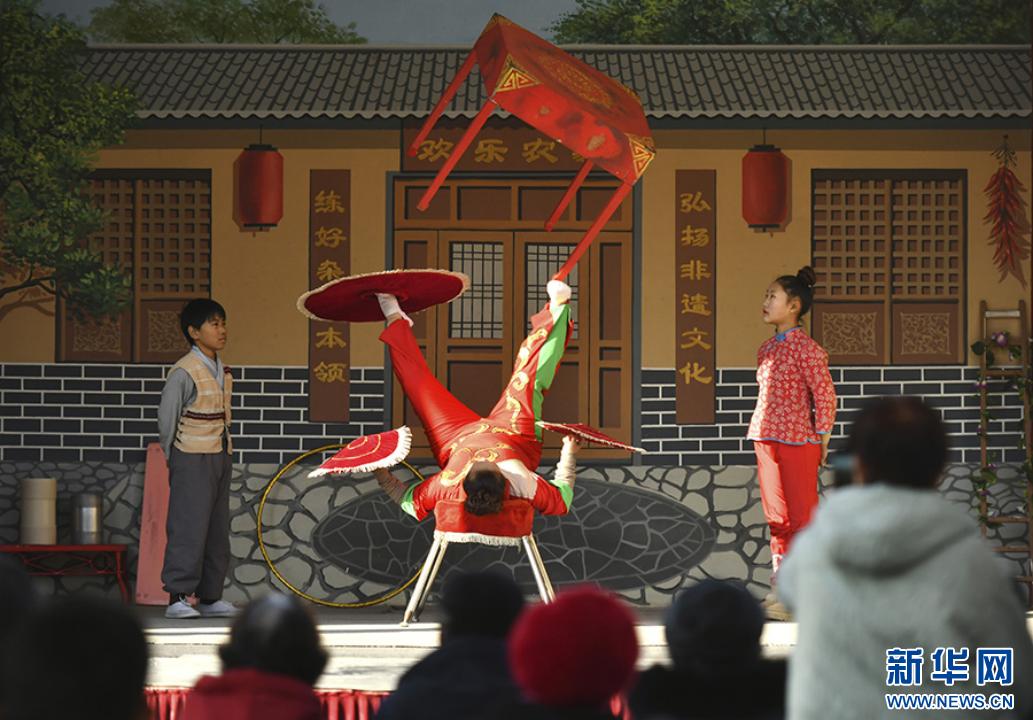 天桥杂技_吴桥杂技文化传承_第二十届中国吴桥国际杂技艺术节