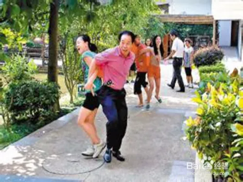 集体活动可以玩什么游戏