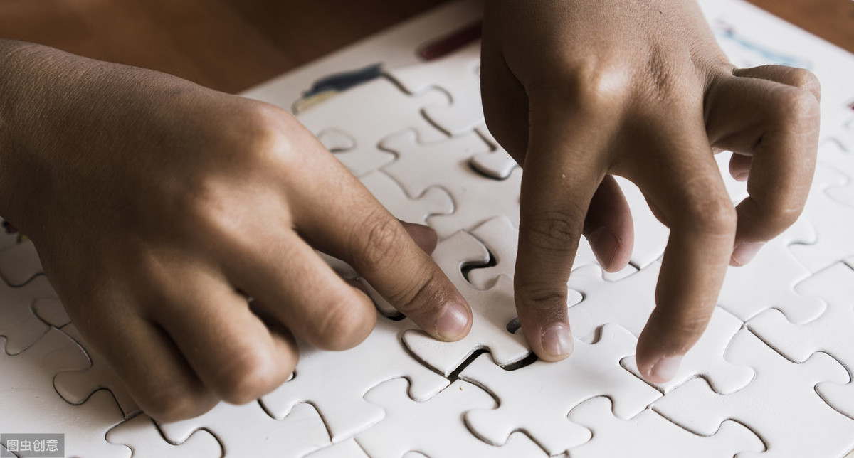 亲子拼图比赛游戏规则_高难度拼图技巧_拼图环境布置