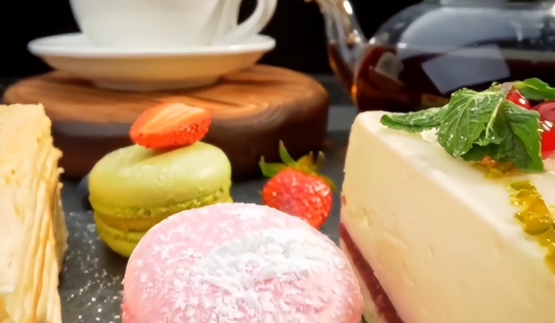 蛋糕店创业计划书_甜品品牌升级_情绪价值营销