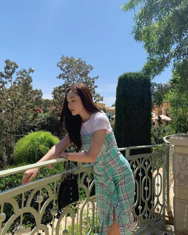 夏季穿搭色彩搭配_高级配色技巧_高档雪纺衫