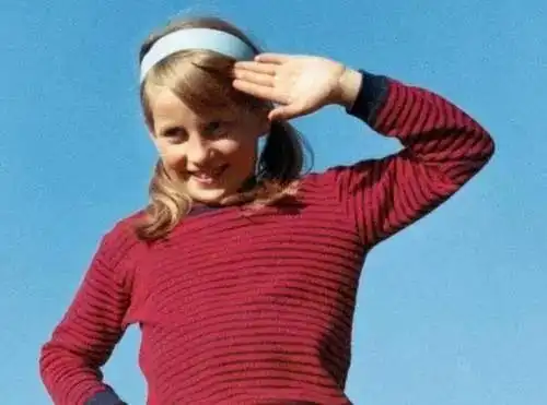 经典国外美女戴安娜_戴安娜王妃妮可基德曼比较_戴安娜王妃与妮可基德曼人生经历对比