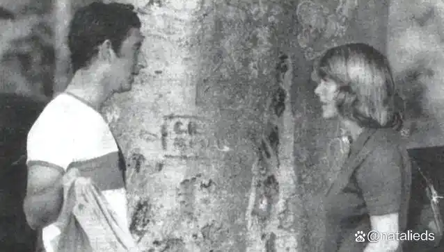 戴安娜王妃婚姻悲剧_戴安娜王妃生平经历_经典国外美女戴安娜