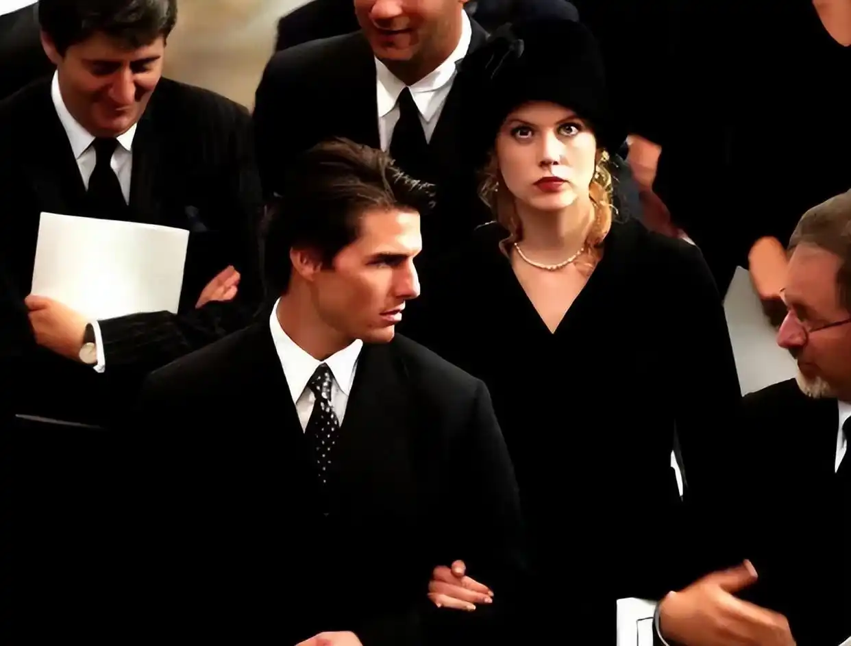 戴安娜王妃人品善良_戴安娜王妃葬礼规模盛大_经典国外美女戴安娜