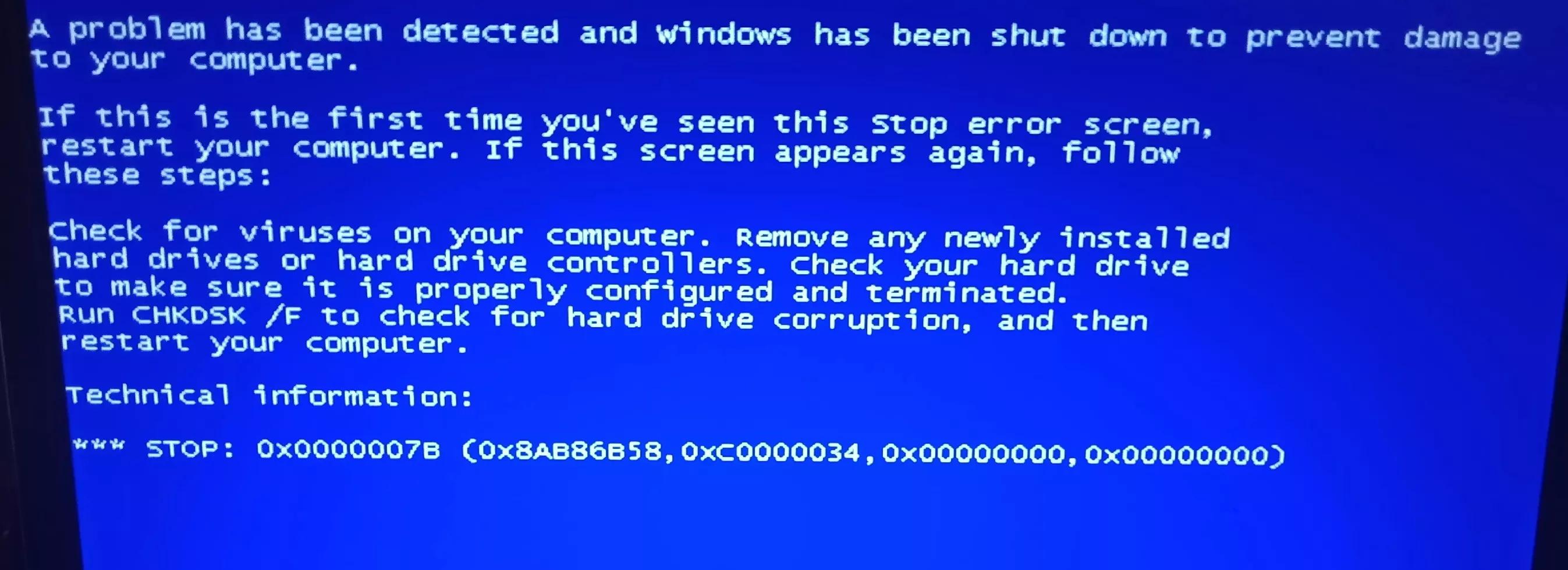 华硕主机找不到开机键_华硕ASUS电脑开机0x0000007B蓝屏解决方法_BIOS设置SATA模式IDE或AHCI模式修复蓝屏