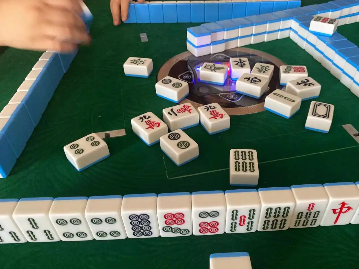 打麻将技巧口诀_麻将暗语套路_麻将技巧