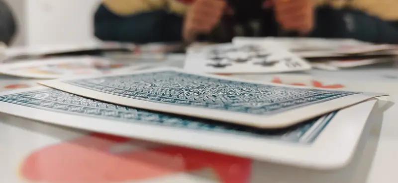 双升游戏规则_双升四副牌挑战模式_多乐升级四人扑克牌游戏