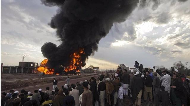 米格29与F16空战实况回顾_米格29对F16科索沃战争表现分析_米格29战斗机